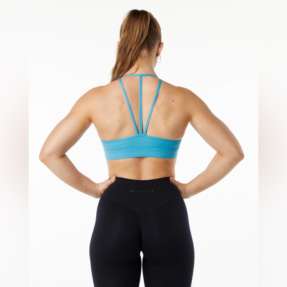 BRAND NEW Alphalete Alphalux Tri Bra XS
